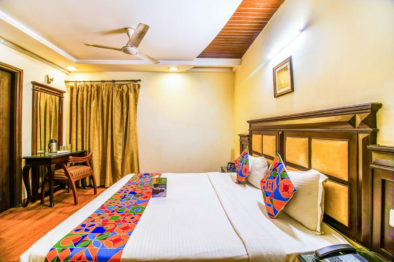 Fabhotel Stay Residency New Delhi Bagian luar foto