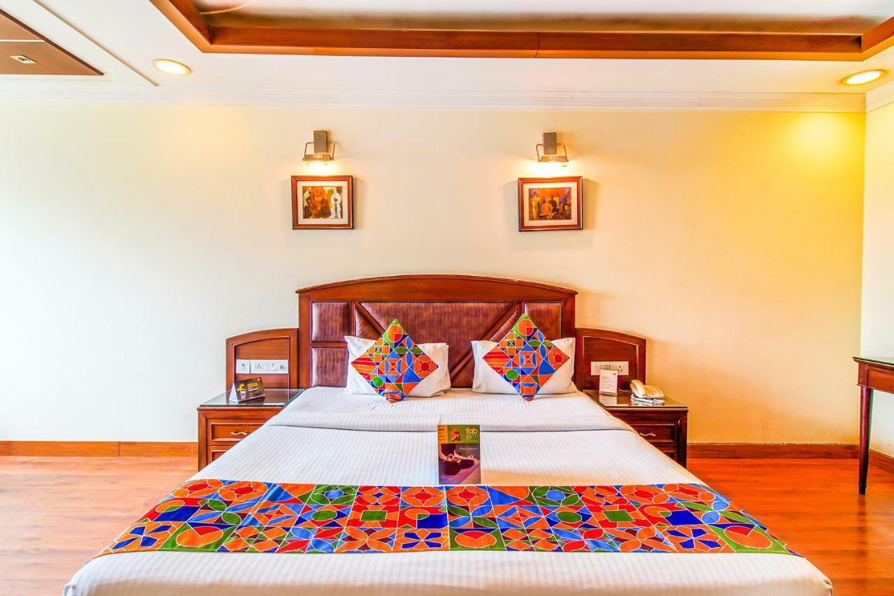Fabhotel Stay Residency New Delhi Bagian luar foto