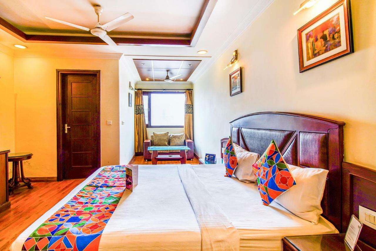Fabhotel Stay Residency New Delhi Bagian luar foto