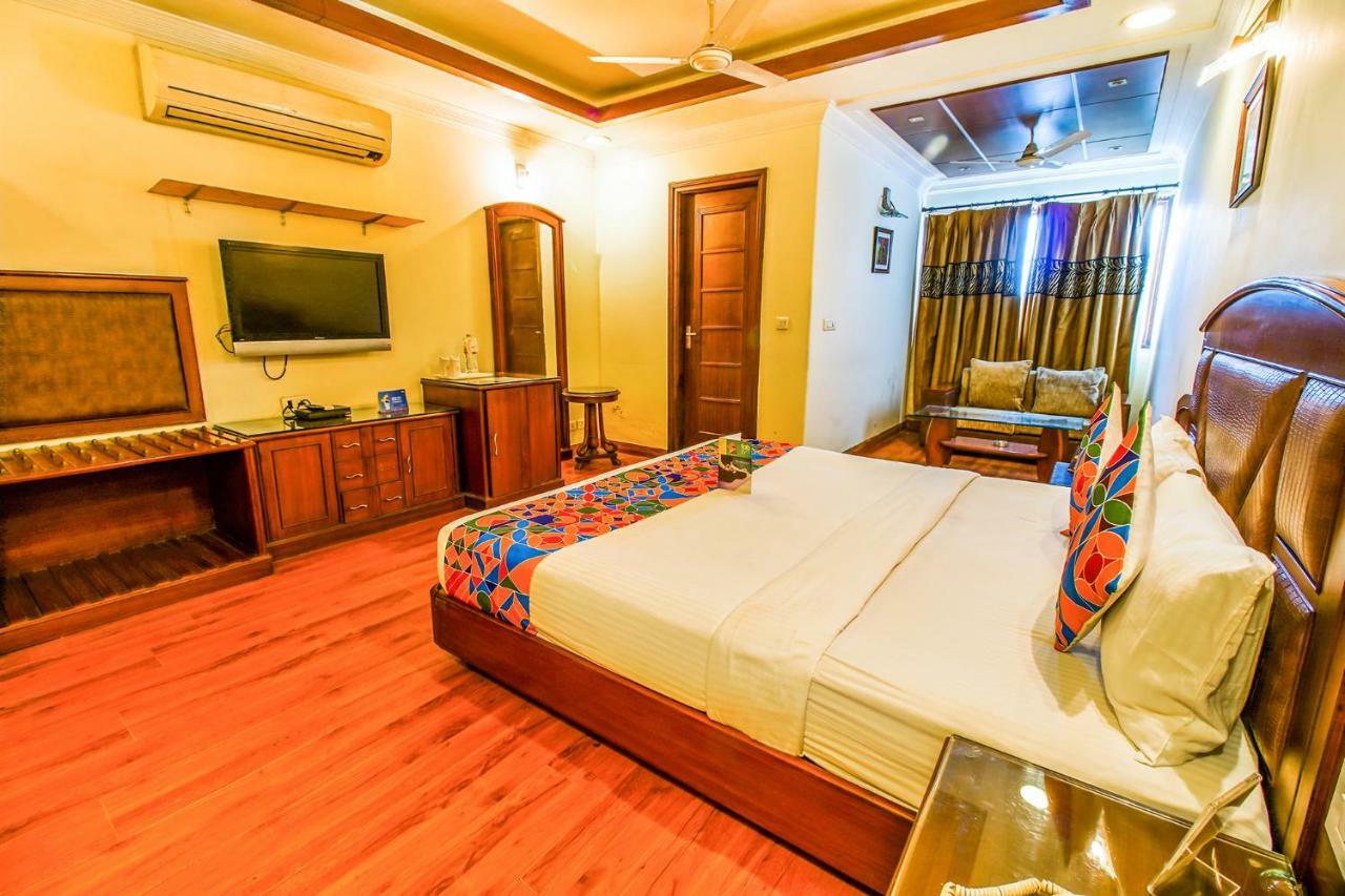 Fabhotel Stay Residency New Delhi Bagian luar foto